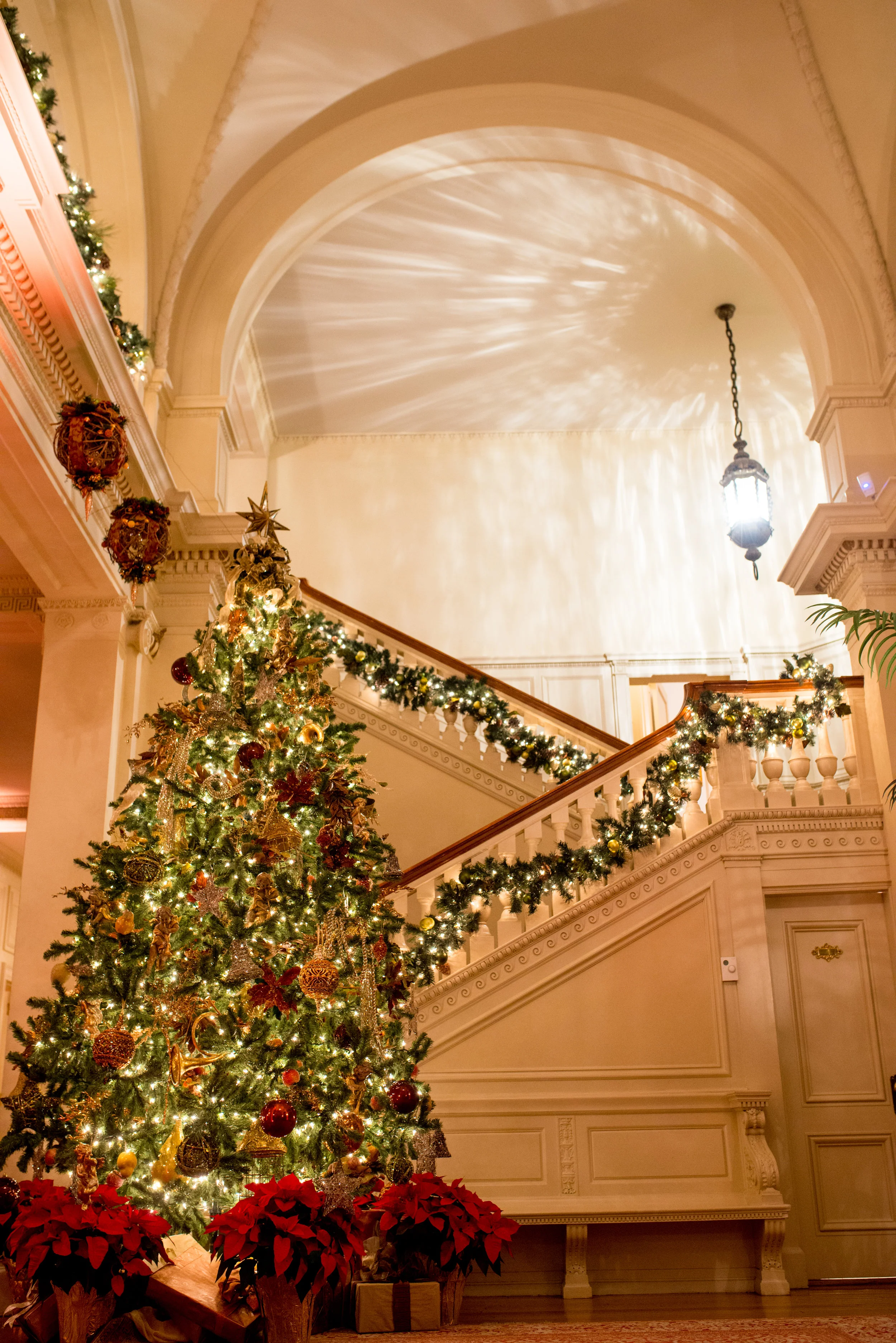 Christmas in the District — Bryn Athyn Historic District